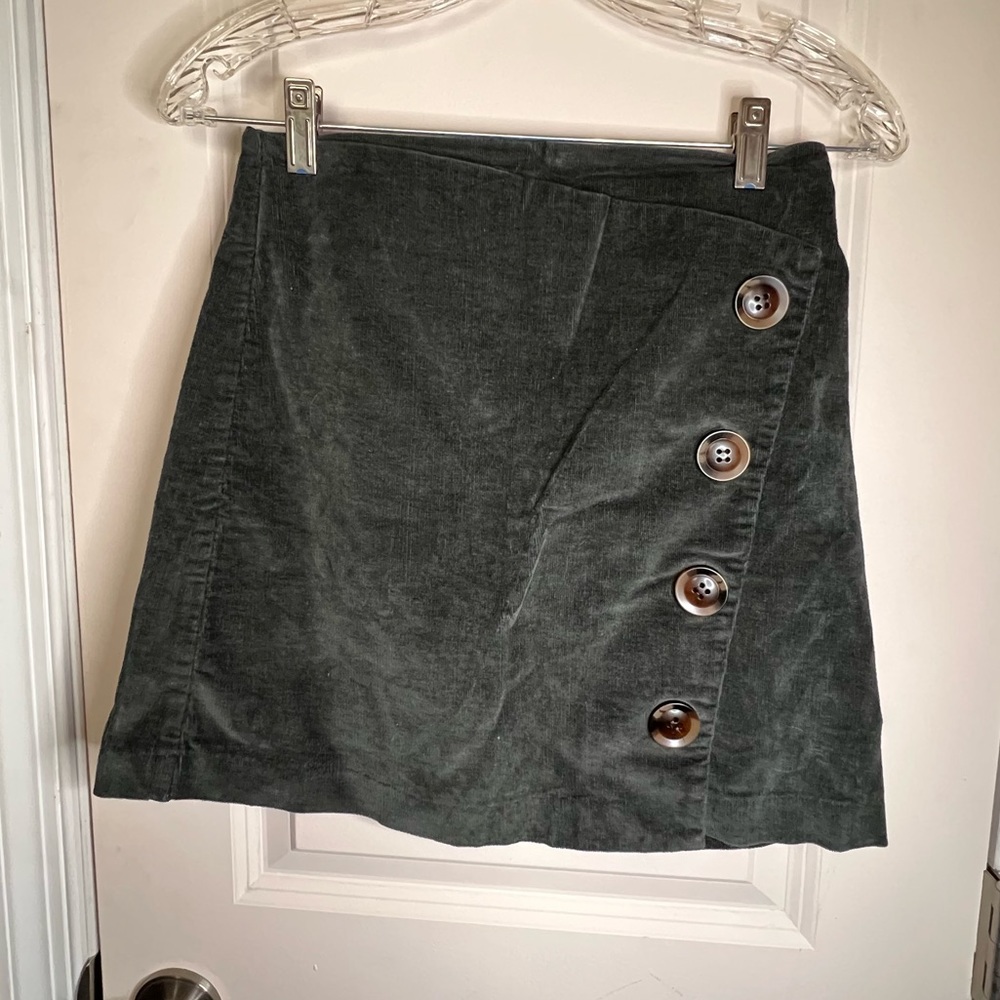 Corduroy mini skirt size small